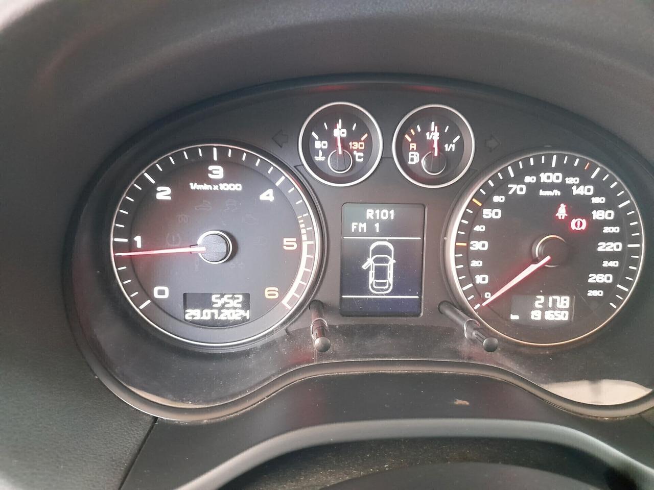 Audi A3 1.6 TDI 105 CV CR Ambition