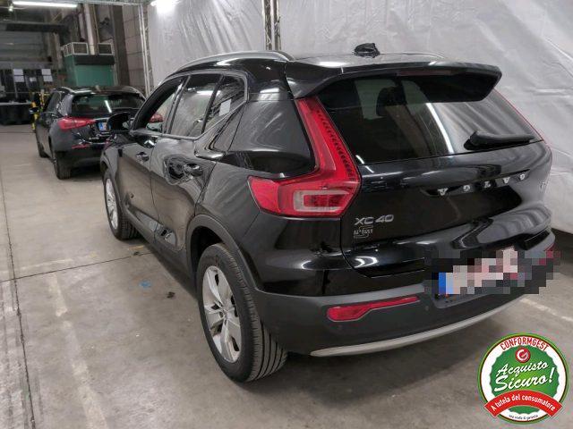 VOLVO XC40 D3 Geartronic Momentum Pro Navi