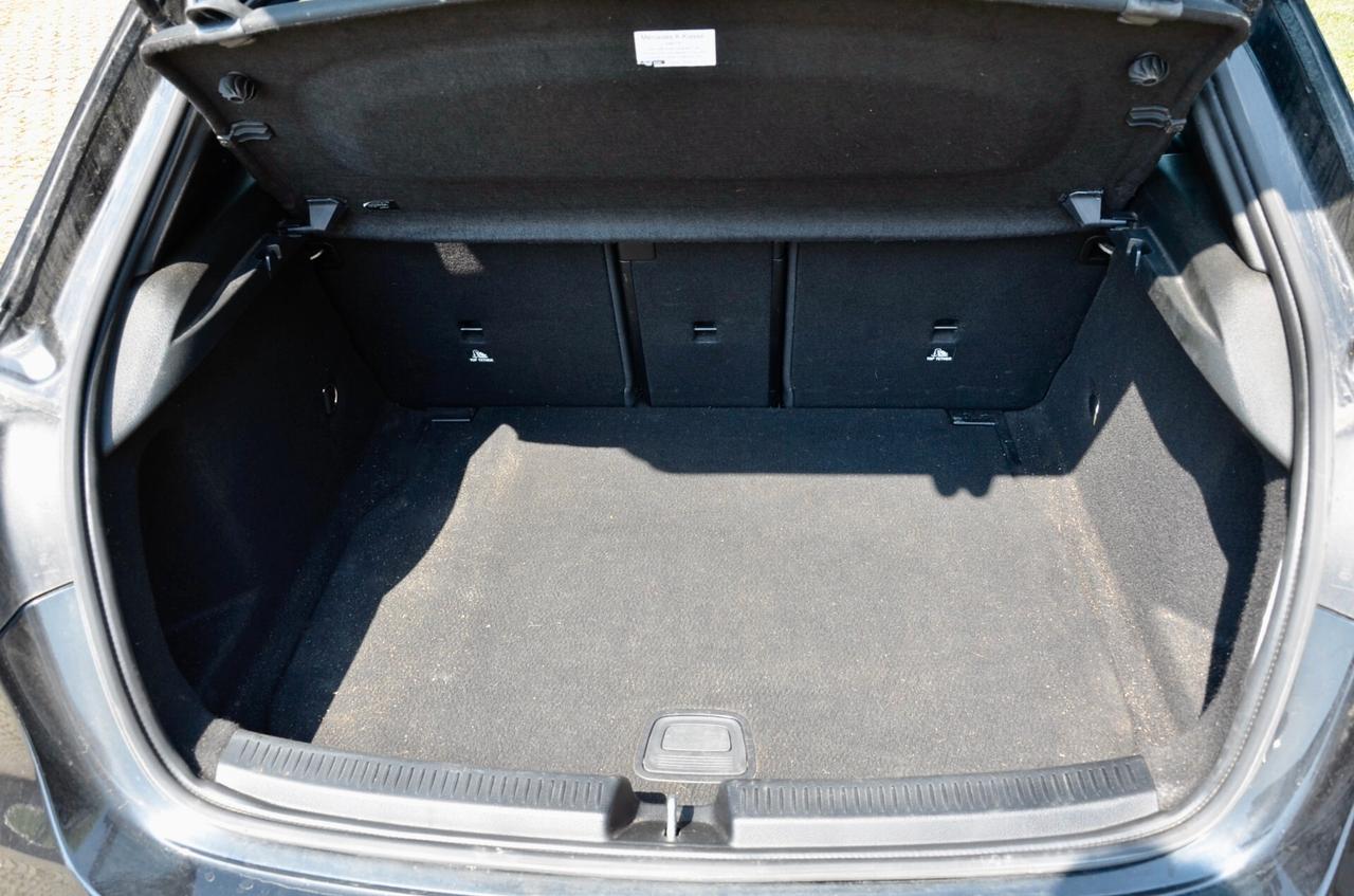 MERCEDES-BENZ A 200d PREMIUM AMG LINE 150cv AUTO, EURO 6D, 64 COLORI, HI-FI PREMIUM, RETROCAMERA, PERMUTE