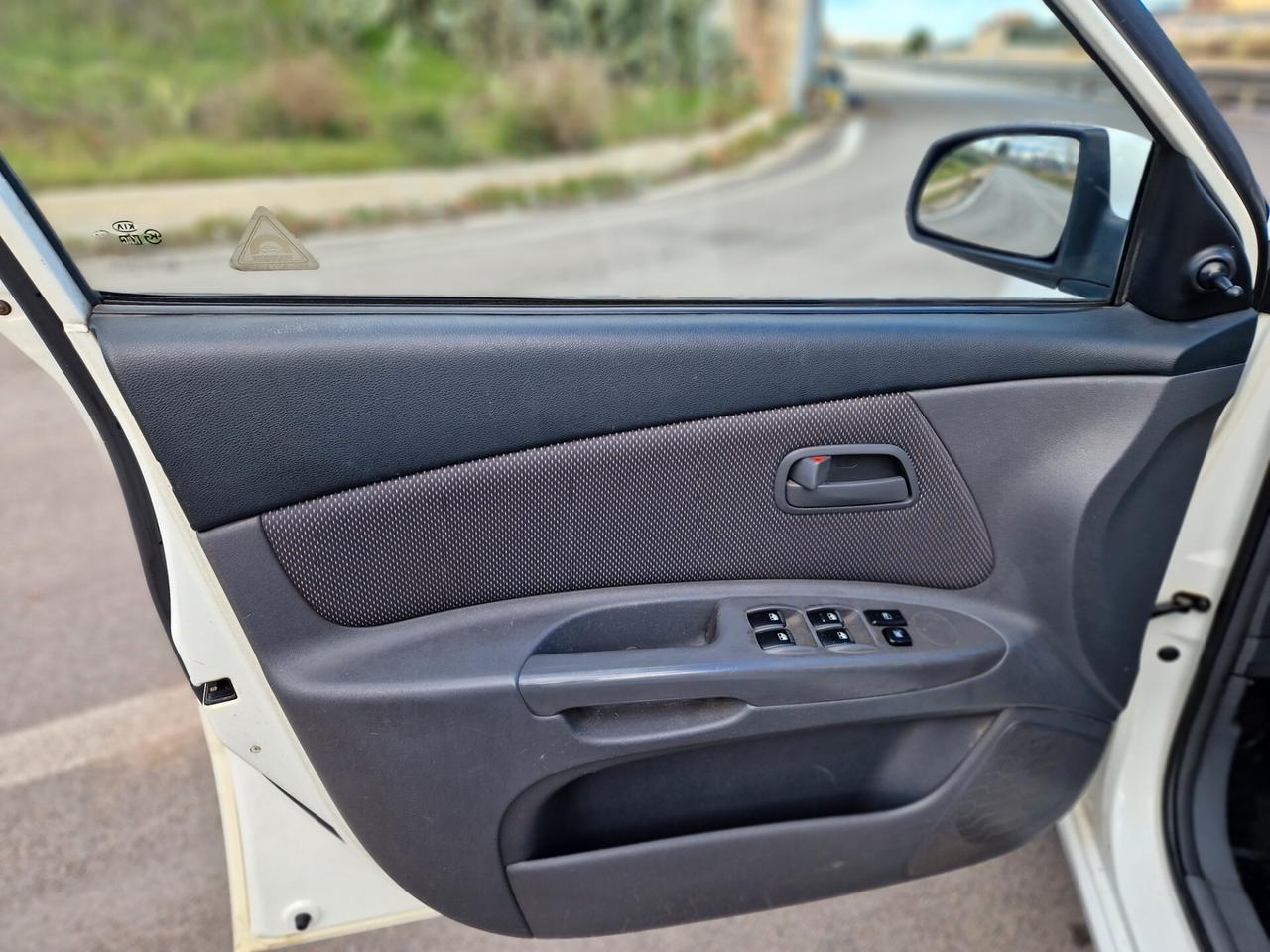 Kia Rio 1.5 16V CRDi 5p. EX Challenge