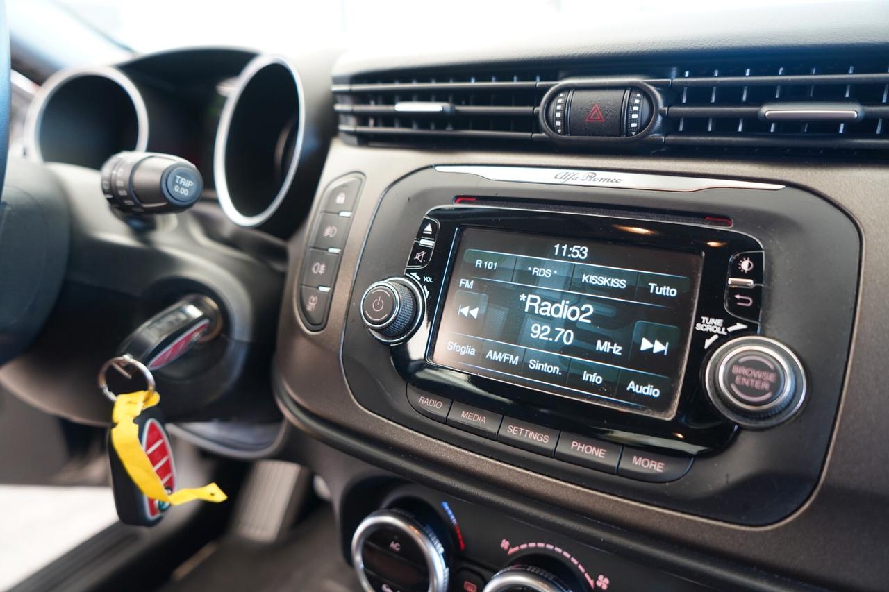 Alfa Romeo Giulietta 1.6 JTDm-2 105 CV Exclusive