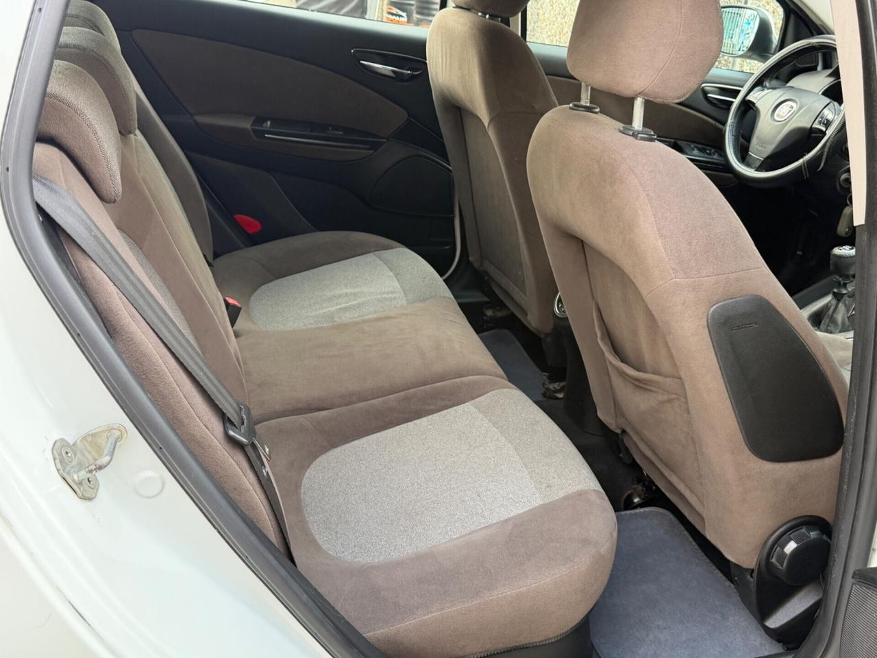 FIAT BRAVO 1.6MJT EURO5 120CV NEOPATENTATI