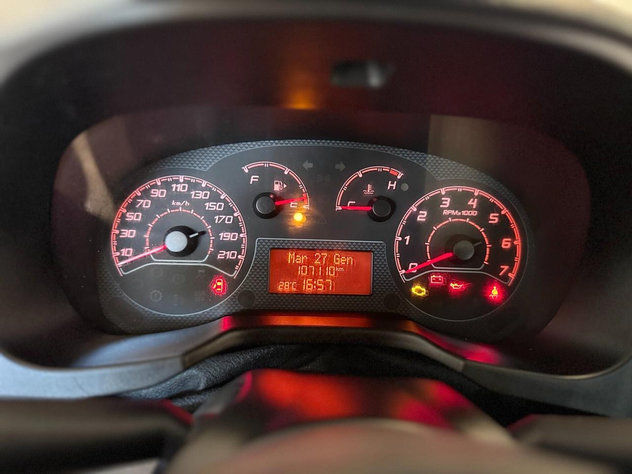 Fiat Qubo 1.3 MJT 95 CV Dynamic