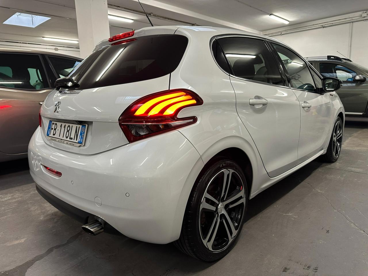 Peugeot 208 PureTech Turbo 110 S&S 5 porte GT Line