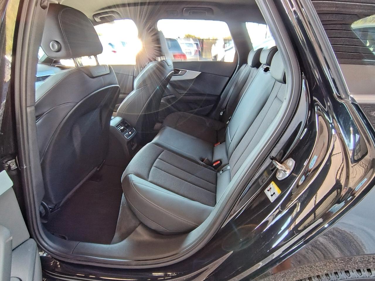 Audi A4 Avant 40 TDI quattro S tronic line edition