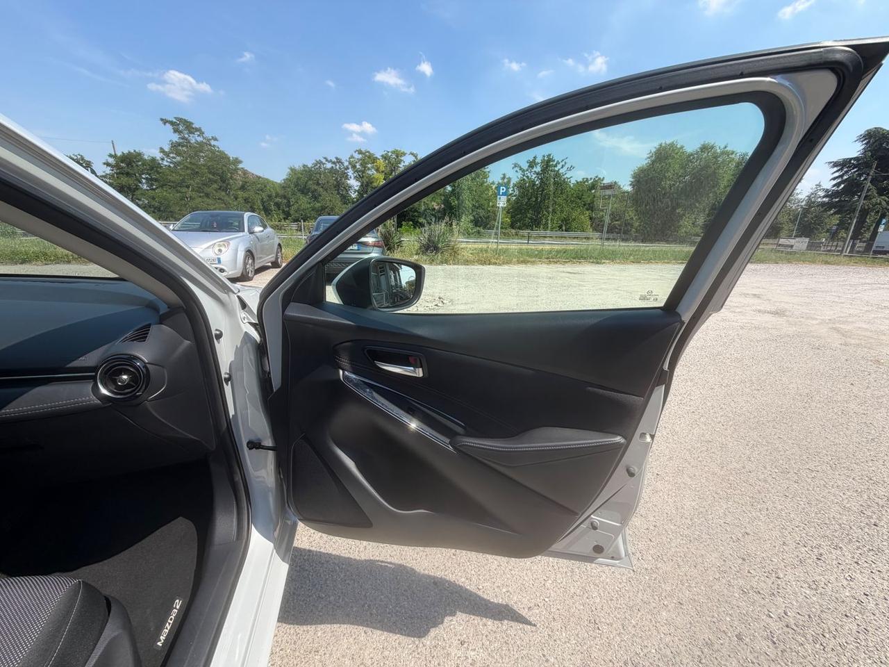 Mazda 2 Evolve 1.5 SkyActiv-G #11219