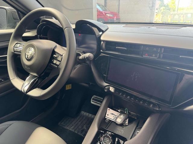 ALFA ROMEO Junior 1.2 145 CV Hybrid eDCT6 Q4