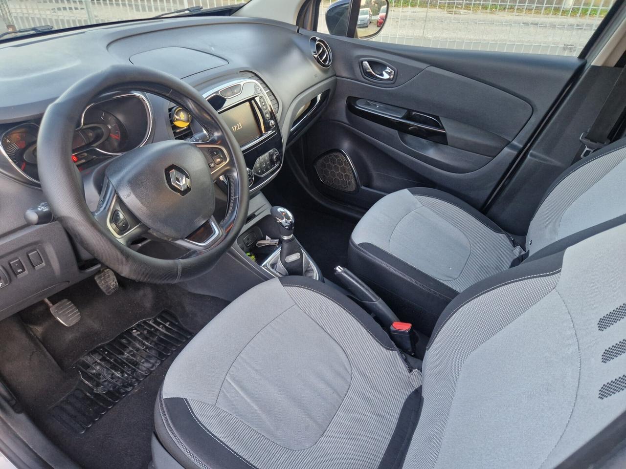 Renault Captur 1.5 dCi 90 CV - 2017