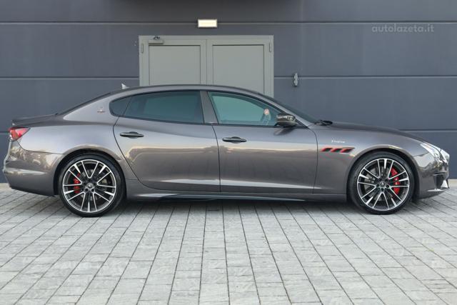 MASERATI Quattroporte V8 580 CV Trofeo