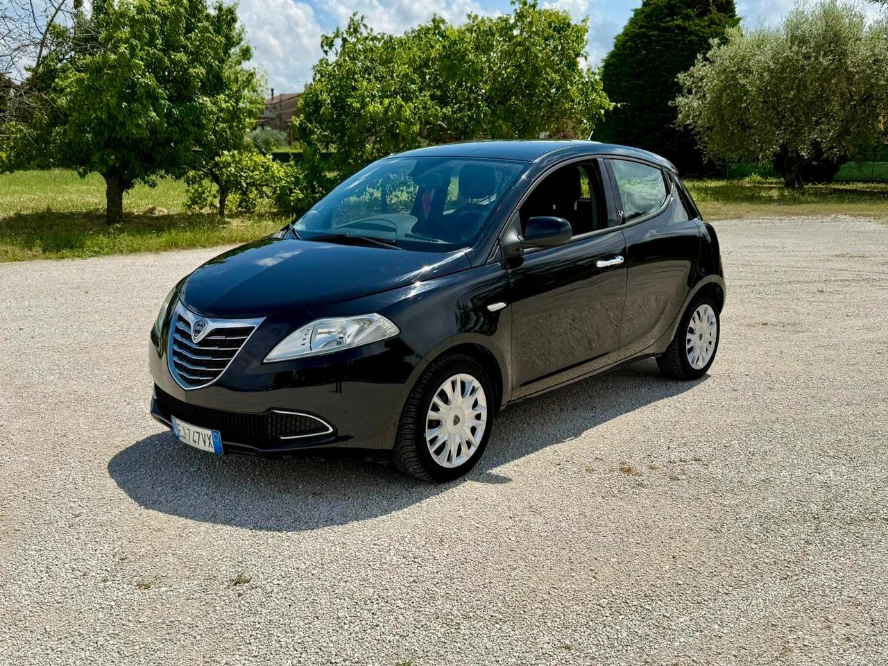 Lancia Ypsilon 1.3 Diesel MJT EURO5B neopatentati uniproprieta