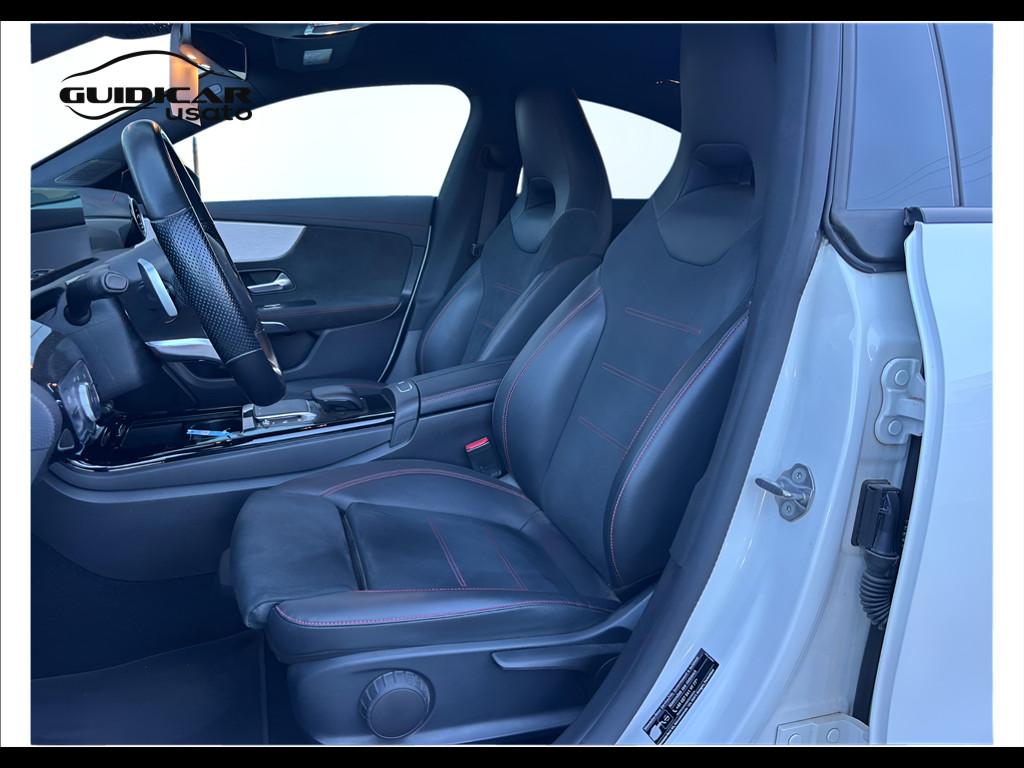 Mercedes-Benz CLA Coupe - C118 - CLA Coupe 200 d Premium auto