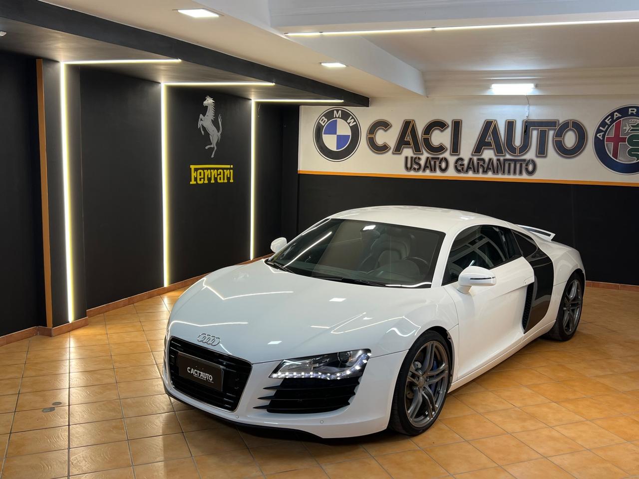 Audi R8 4.2 V8 FSI quattro R tronic Carbon