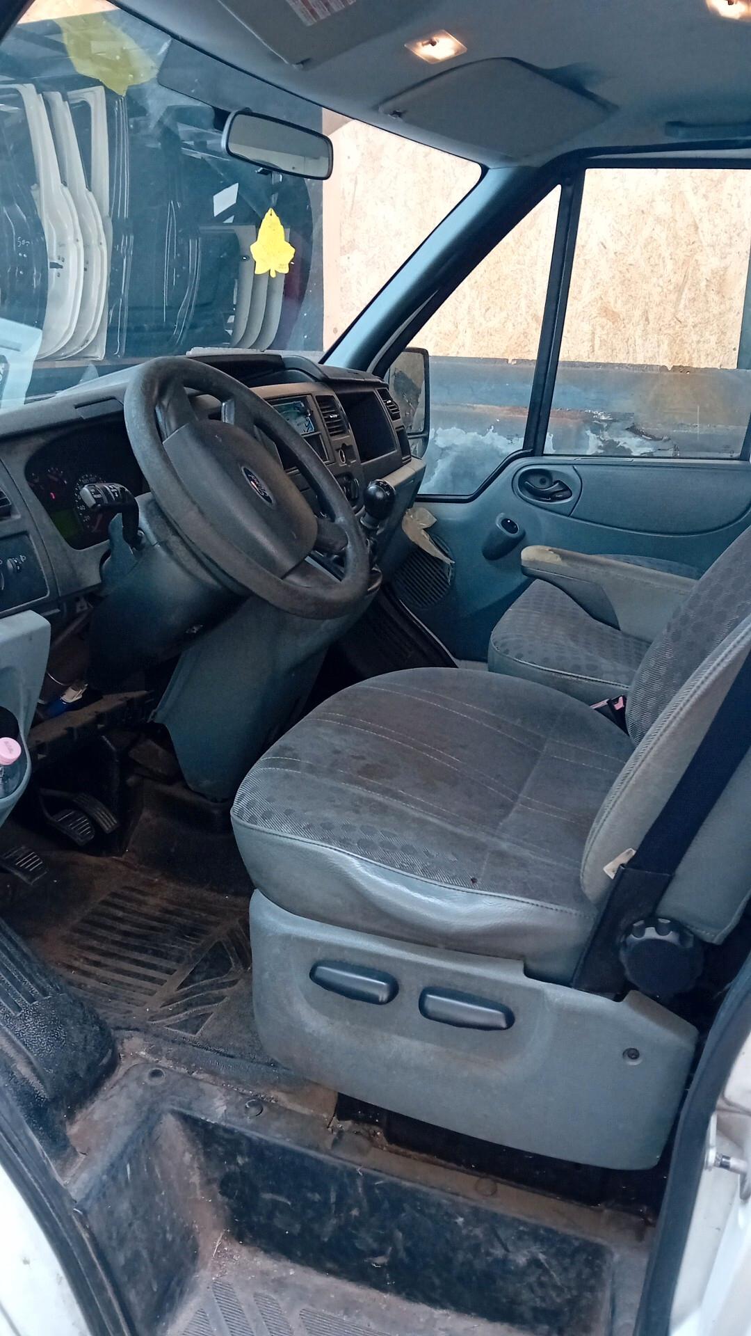 FORD TRANSIT 2012 PIANALATO CON GARANZIA INCLUSA