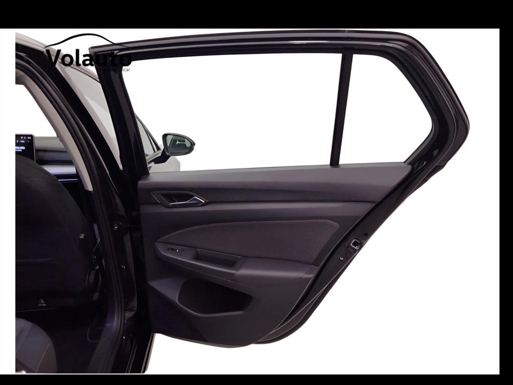 VOLKSWAGEN Golf VIII 2024 - Golf 2.0 tdi Life 115cv
