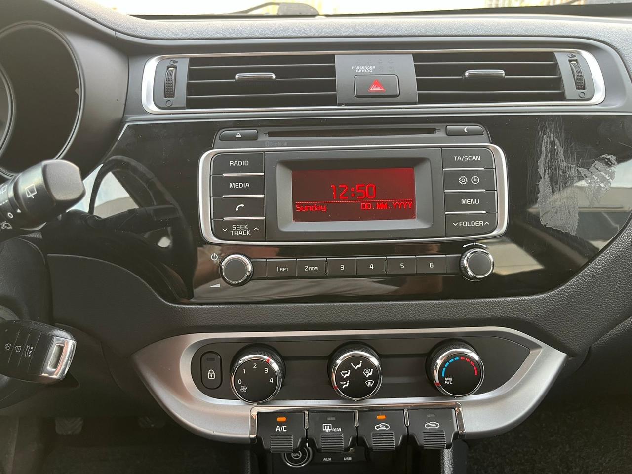 Kia Rio 1.2GPL 2016 151.000km euro6 per neopatentati