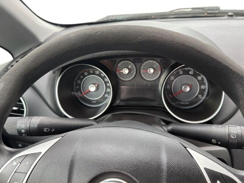 FIAT Grande Punto Grande Punto 5p 1.4 natural power Actual 77cv