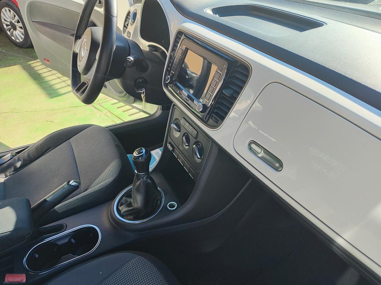 VOLKSWAGHEN MAGGIOLINO