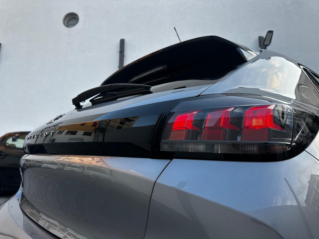 Peugeot 208 BlueHDi 100 Stop&Start 5 porte Allure