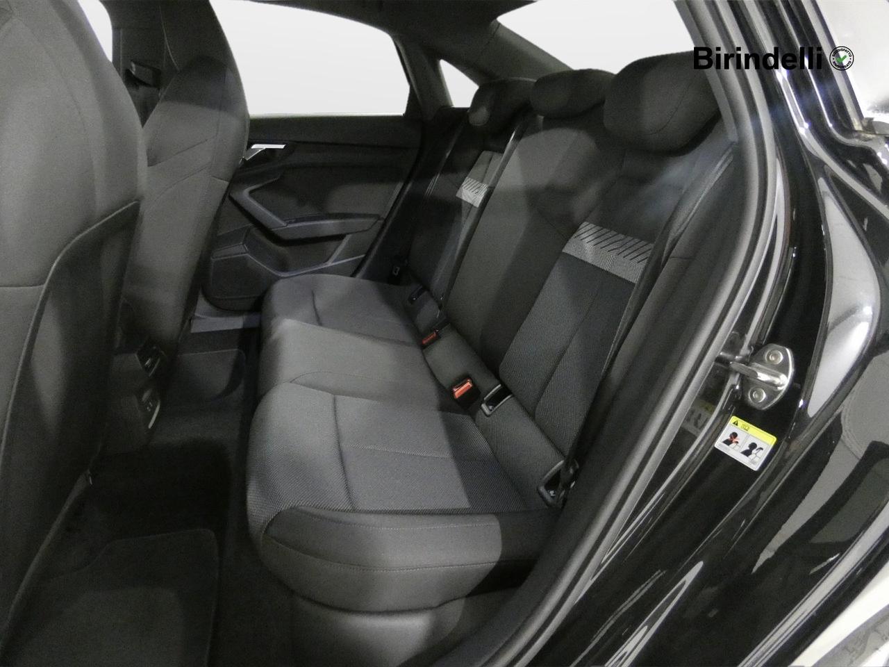 AUDI A3 4ª serie - A3 Sedan 35 TDI S tronic S line edition