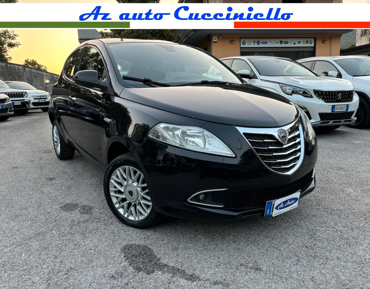 Lancia Ypsilon 0.9 TwinAir 85 CV 5 porte Metano Ecochic Gold