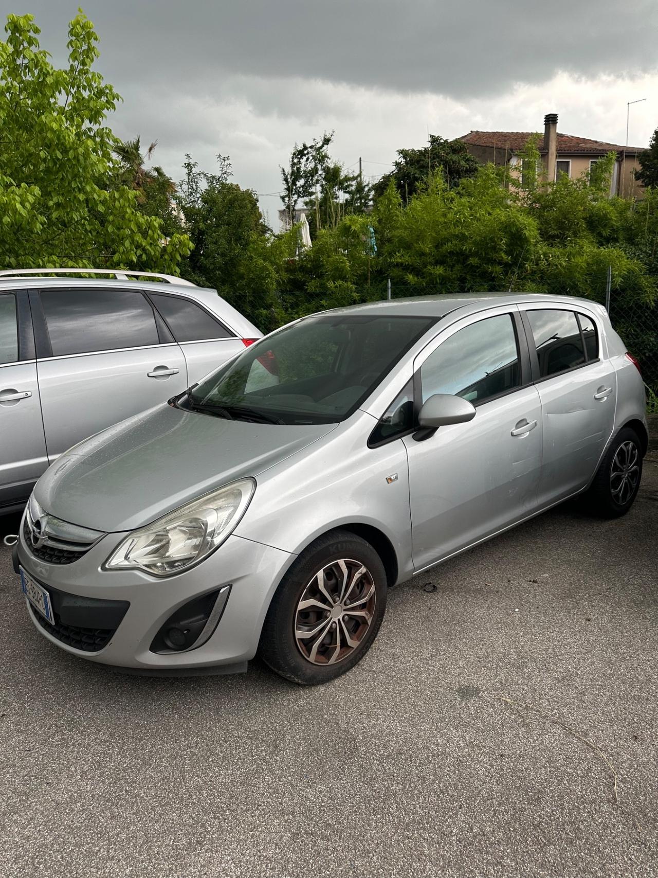 Opel Corsa 1.2 motore rotto, gpl
