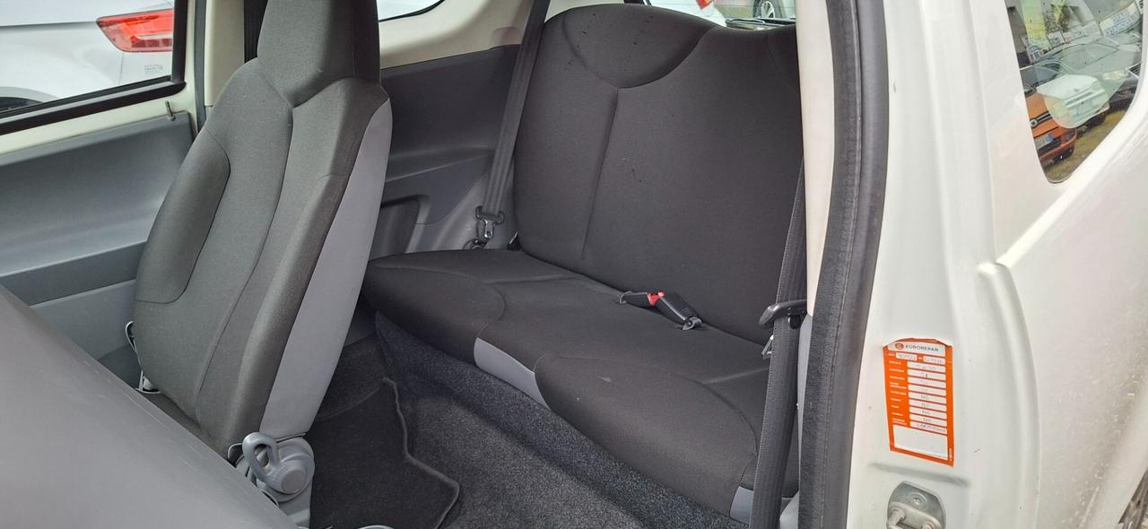 Toyota Aygo 1.0 12V VVT-i 3 porte Now Connect