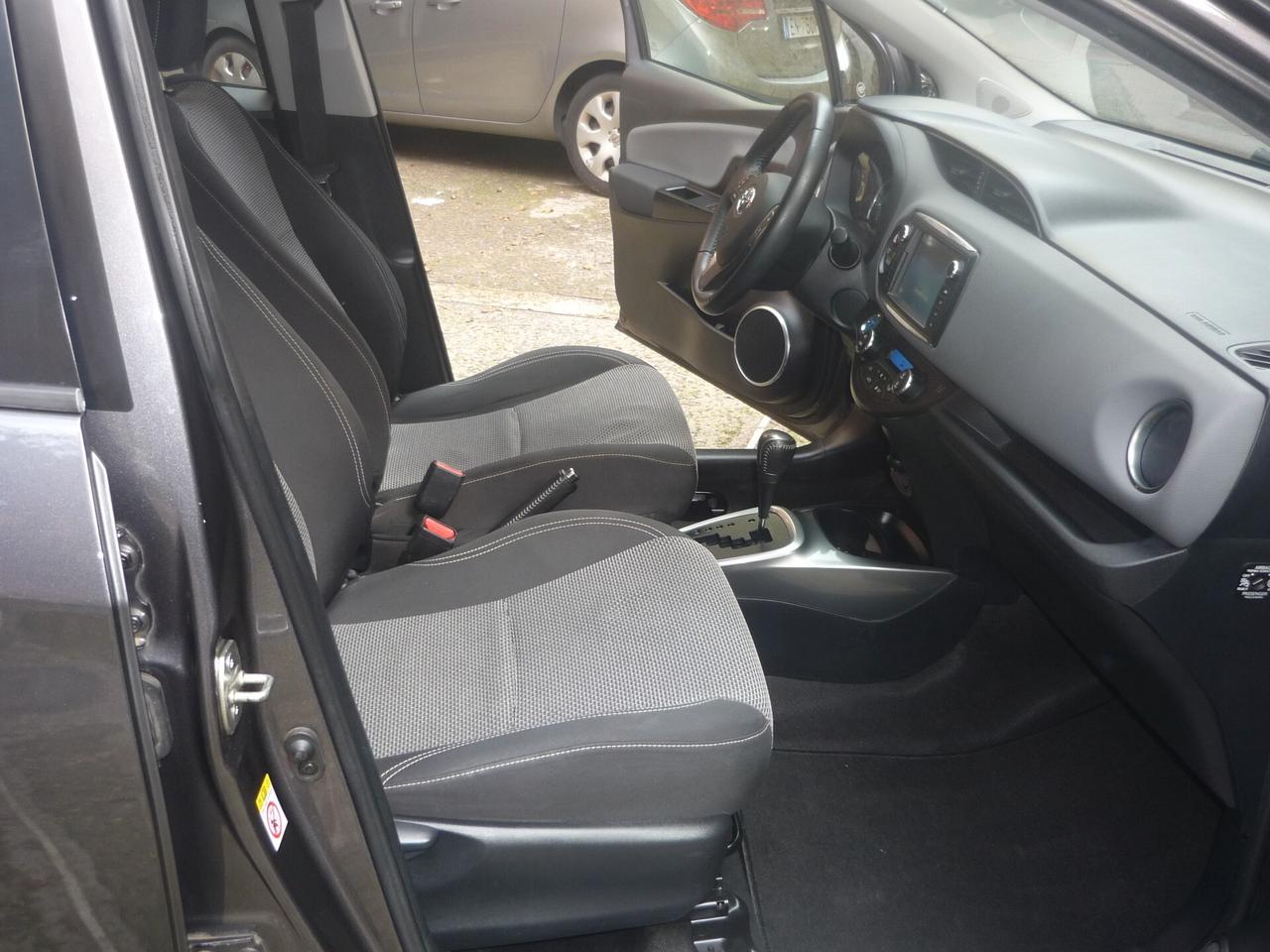 Toyota Yaris 1.5 Hybrid 5 porte Active