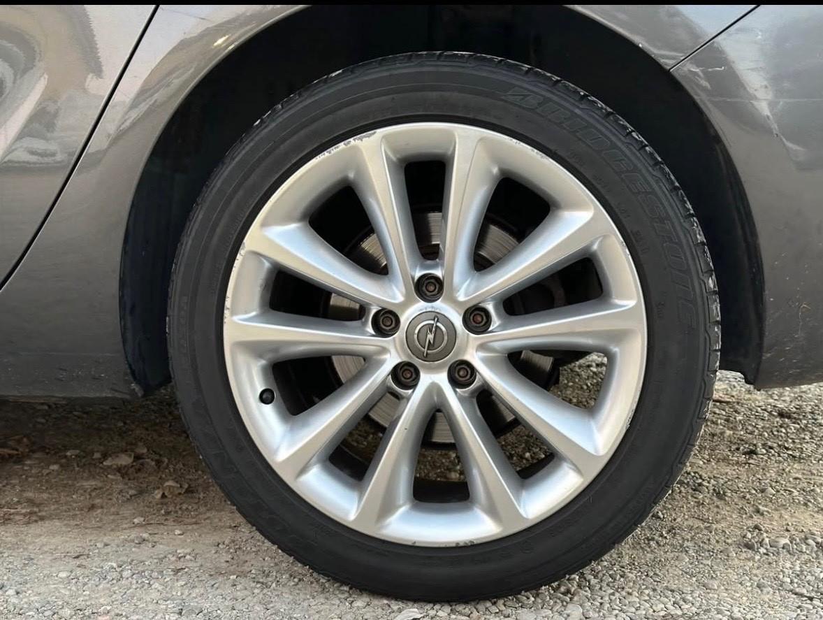 Opel Astra 1.7 CDTI 125CV Sports Tourer Cosmo