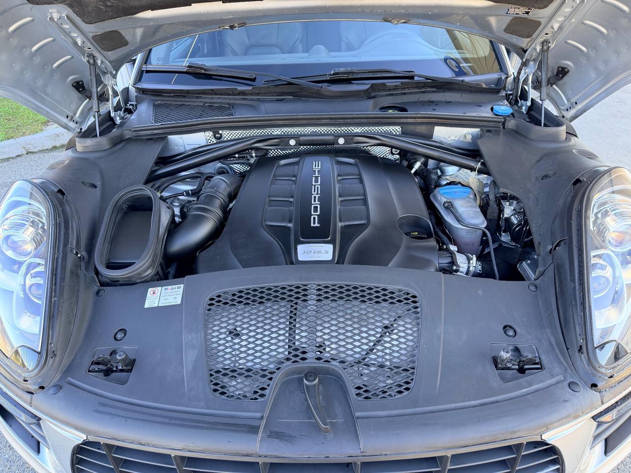 Porsche Macan 3.0 S Diesel tetto apribile in garanzia