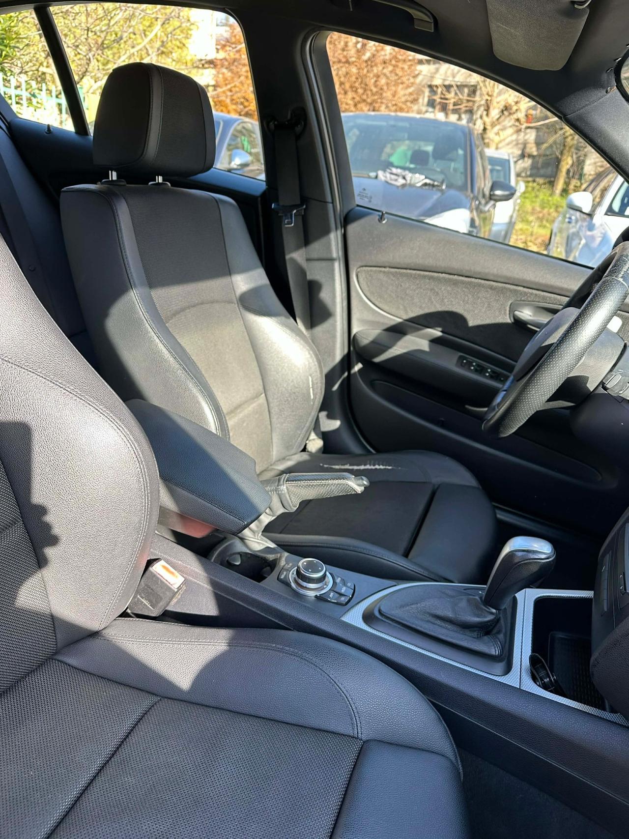 Bmw 120i 5P MSPORT KMCERT UNICOPR AUTOMATICA