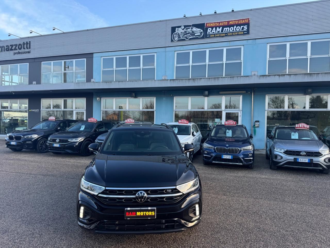 Volkswagen T-Roc 2.0 TDI SCR 150 CV DSG R-Line Full Black