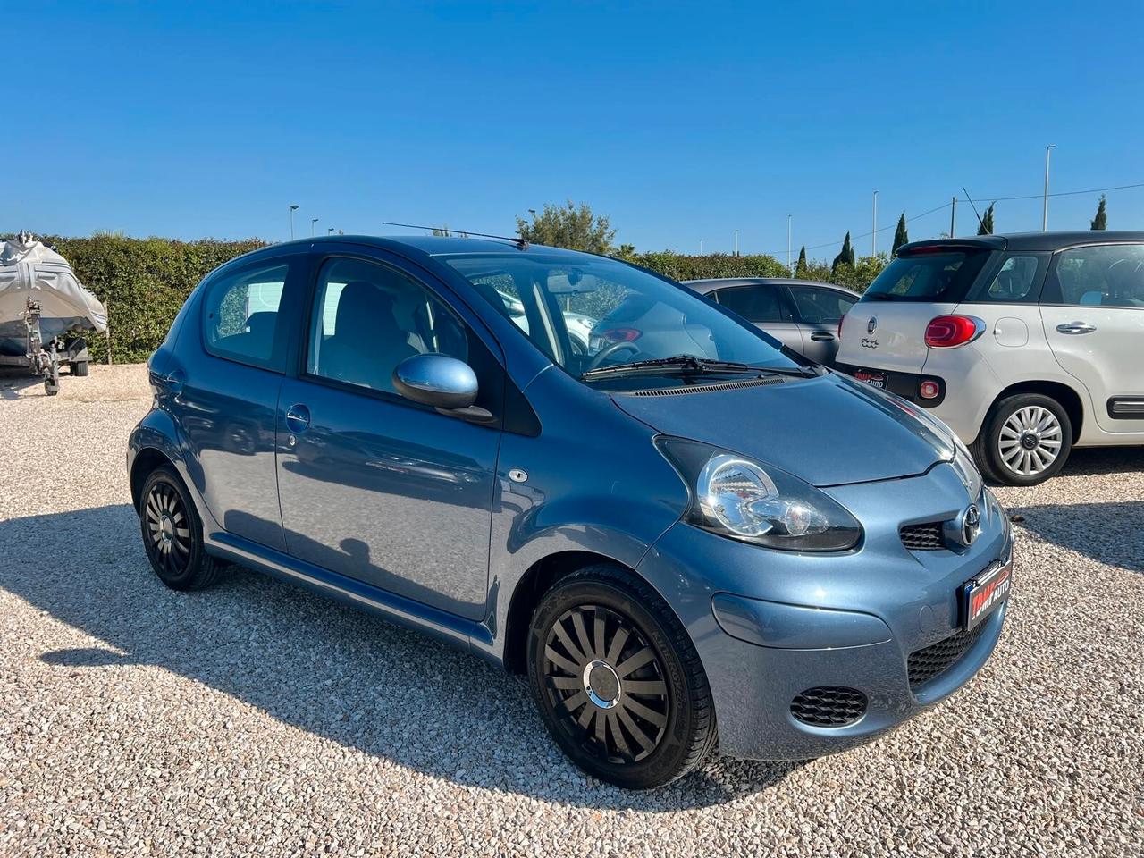 Toyota Aygo 1000 benzina ok neopatentati