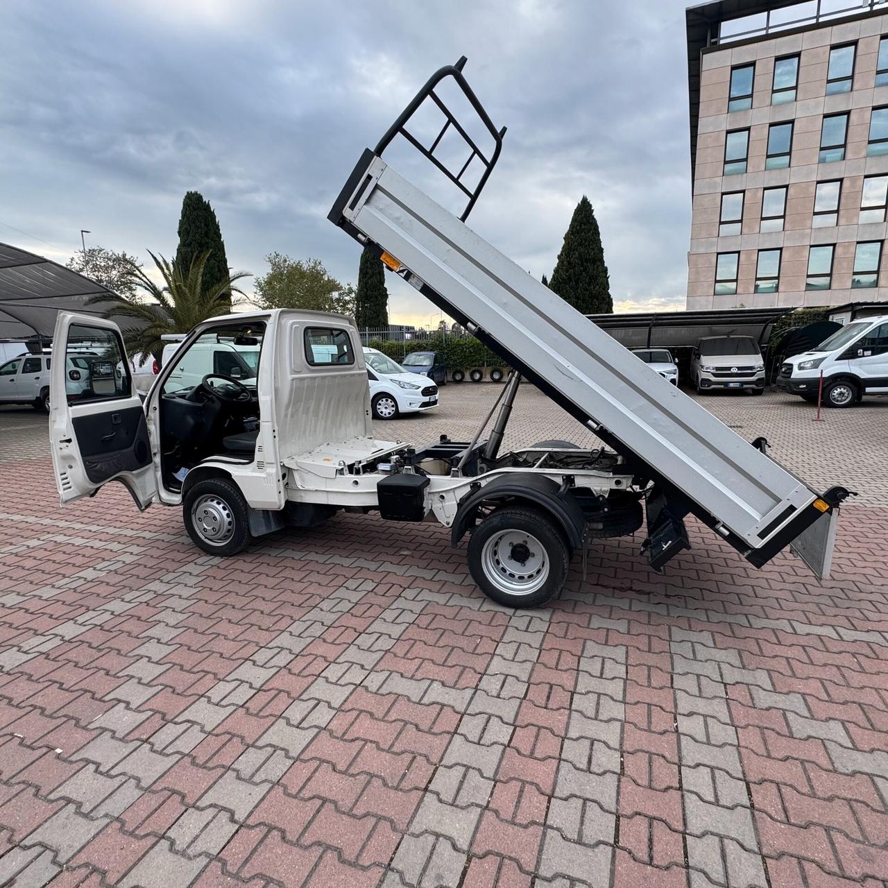 Piaggio Porter 1.3 GEMELLATO CASSONE RIBALTAB.LUNGO MAXXI EXTRA