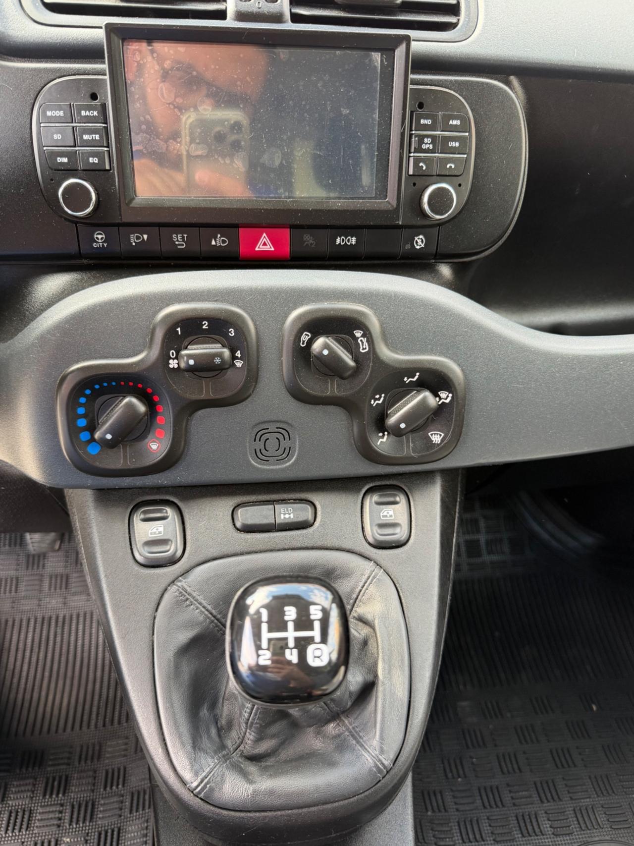 Fiat Panda 1.3 MJT 80 CV S&S Lounge allestimento cross