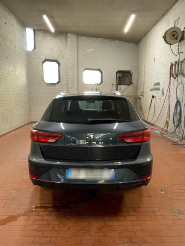 SEAT Leon 1.6 TDI 115 CV DSG ST Business