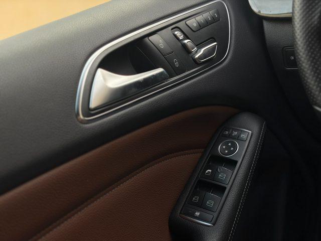 MERCEDES-BENZ B 200 d 136Cv Sport