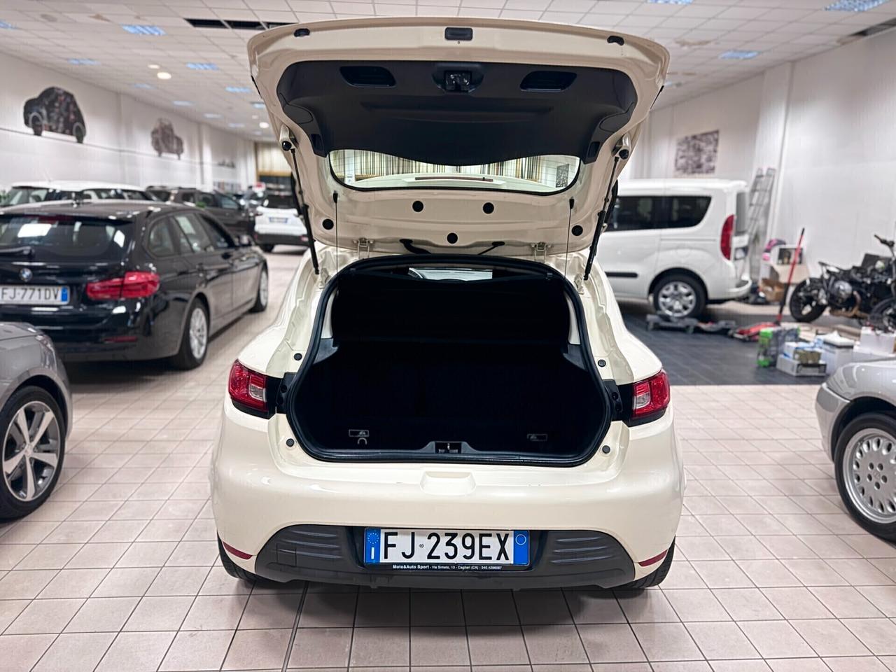 Renault Clio 1.2 75CV 5 porte Intens