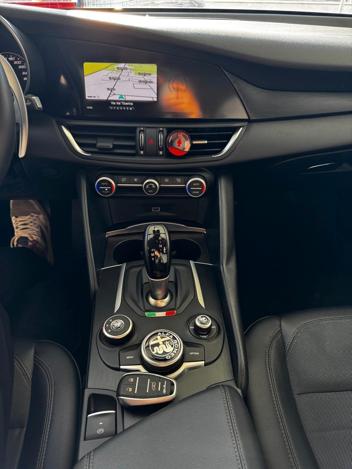 Alfa Romeo Giulia 2.2 Turbodiesel 180 CV AT8 Super