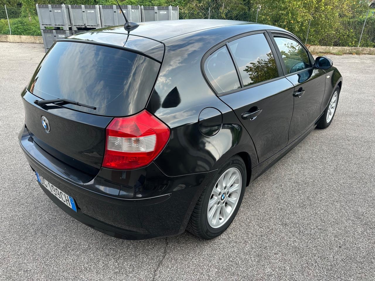 Bmw 116 116i cat 5 porte Futura Neopatentati