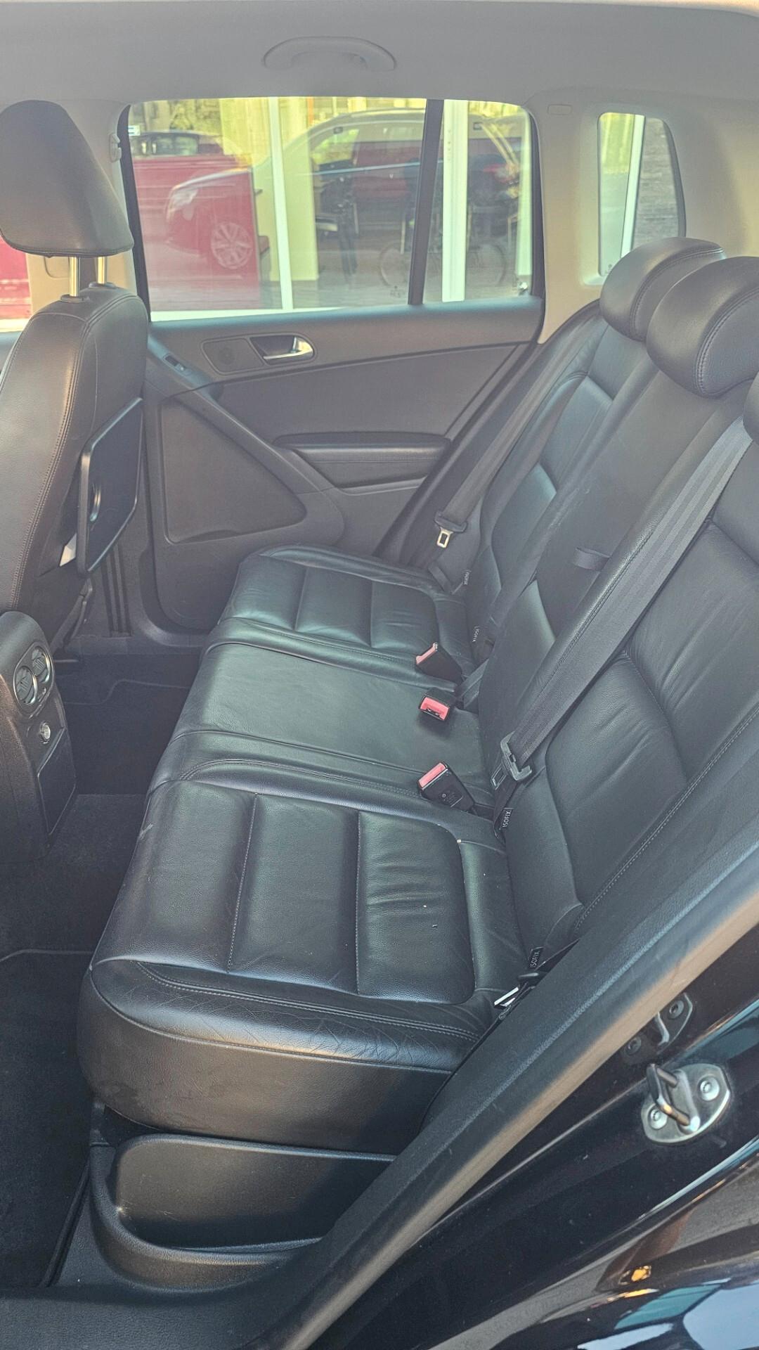 Volkswagen Tiguan 2.0 TDI DPF 4MOTION Sport & Style