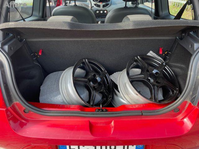 RENAULT Twingo 1.2 16V LEV Dynamique