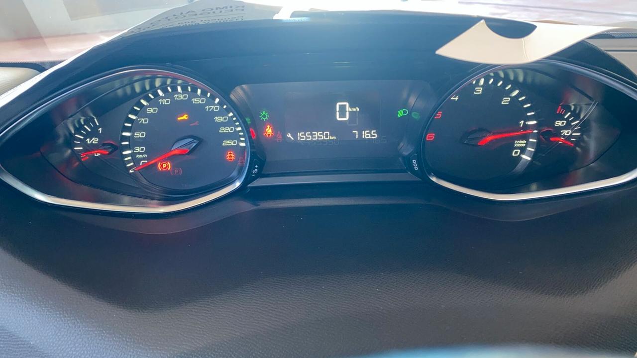 Peugeot 308 BlueHDi 100 S&S SW Active