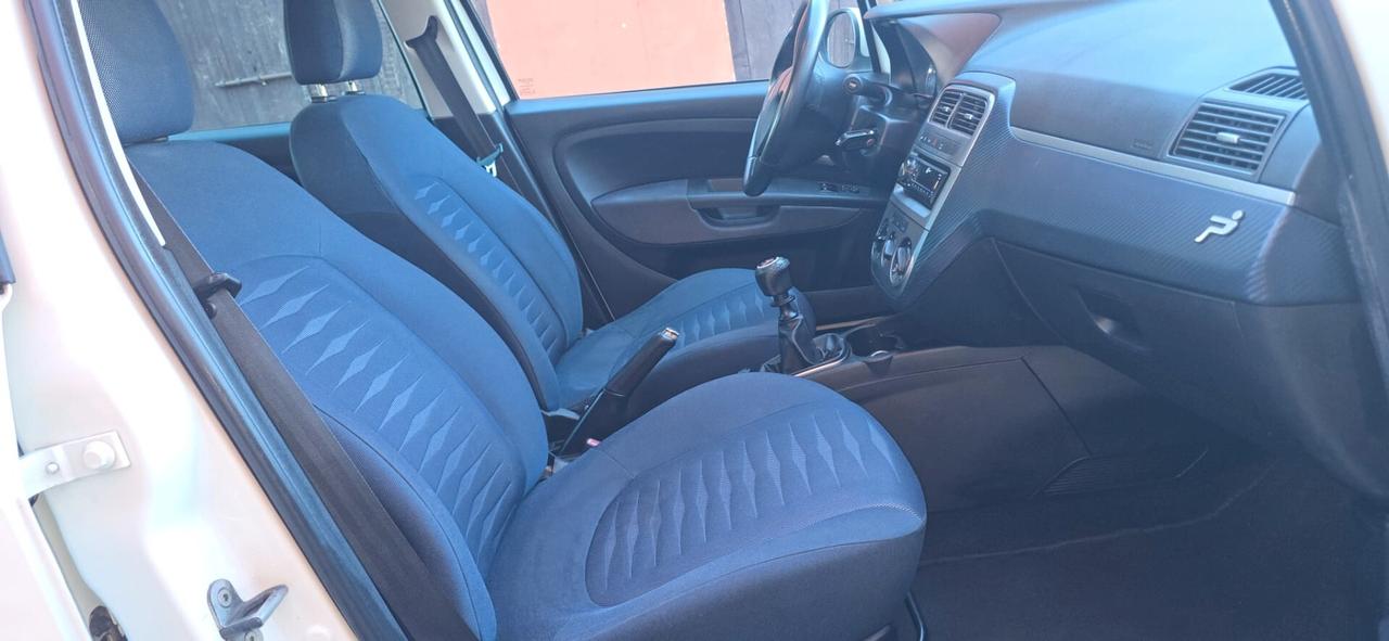 Fiat Grande Punto 1.4 5 porte Dynamic GPL valido