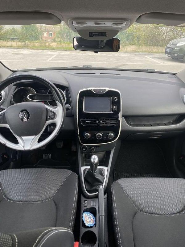 Renault Clio 1.2 75CV 5 porte Duel