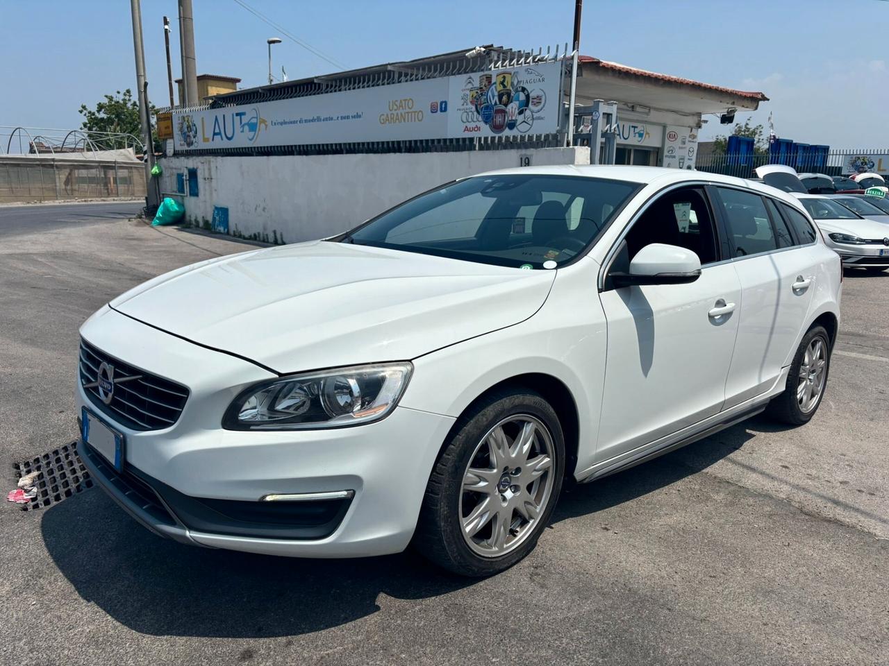 Volvo V60 D4 Momentum 2.0 163CV CAMBIO AUTOMATICO