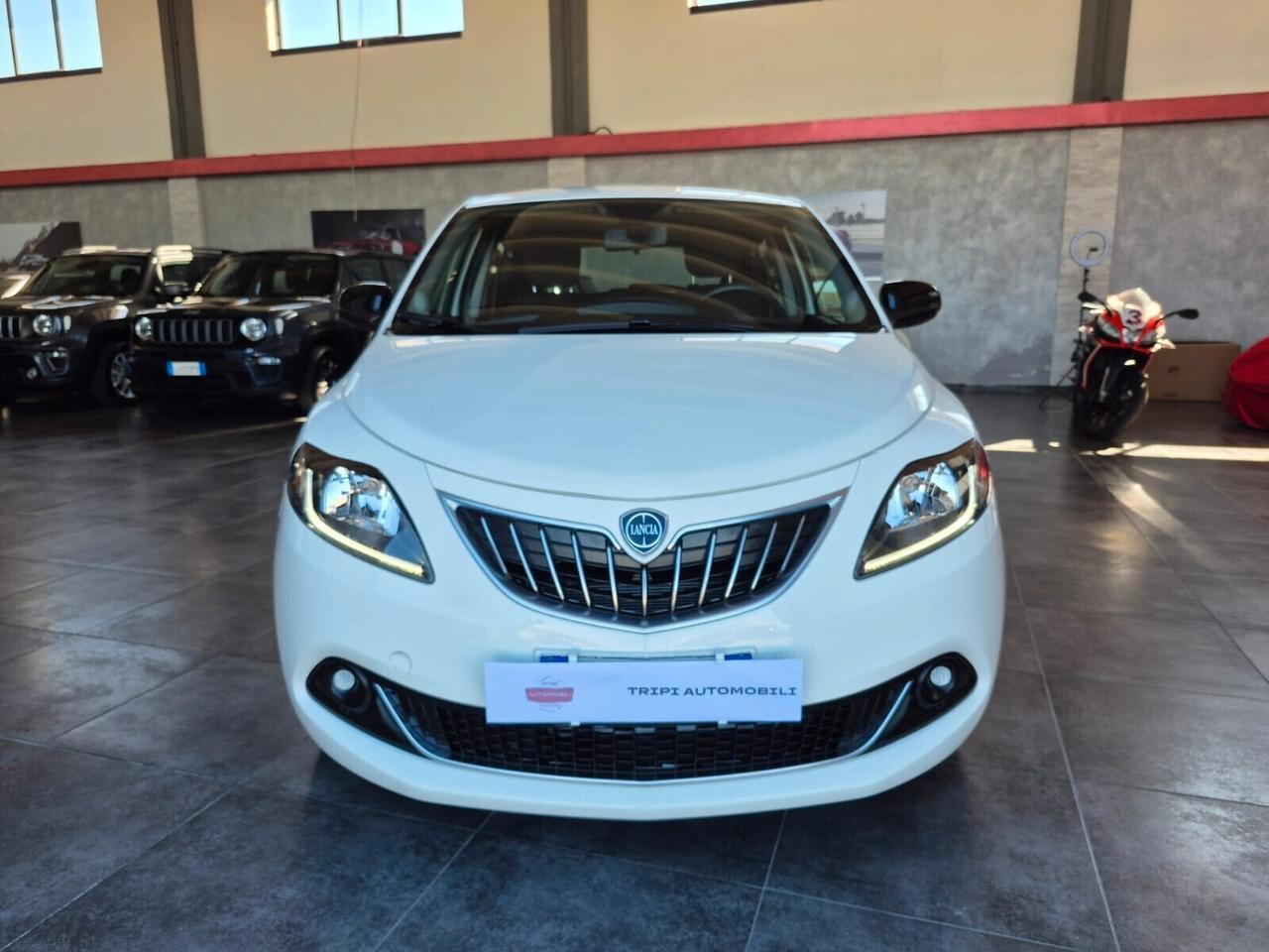 Lancia Ypsilon 1.0 FireFly 5p Hybrid Gold
