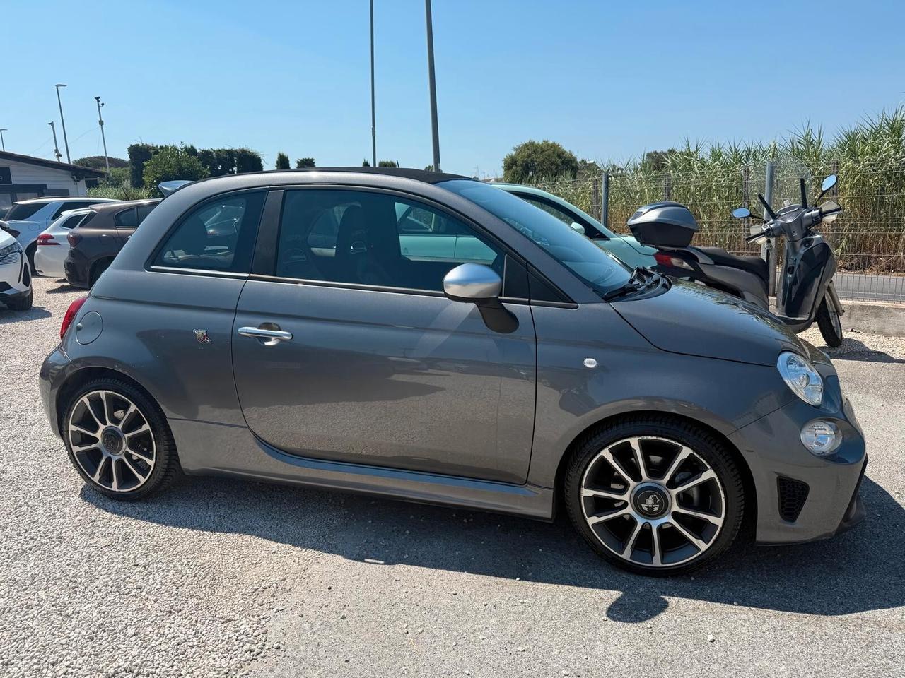 Abarth 595 C 1.4 Turbo T-Jet 165 CV