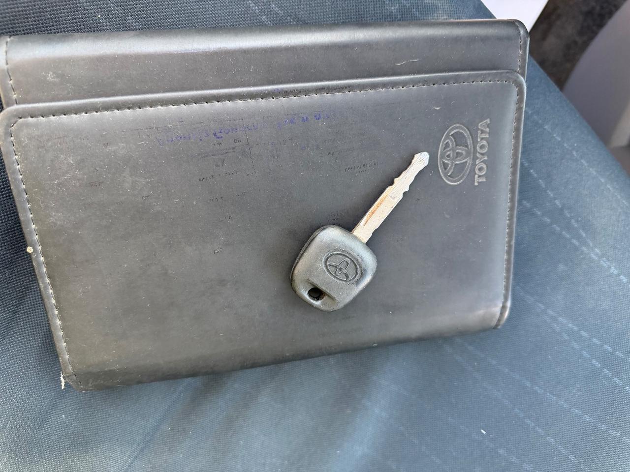 Toyota Yaris 1.0 5 porte