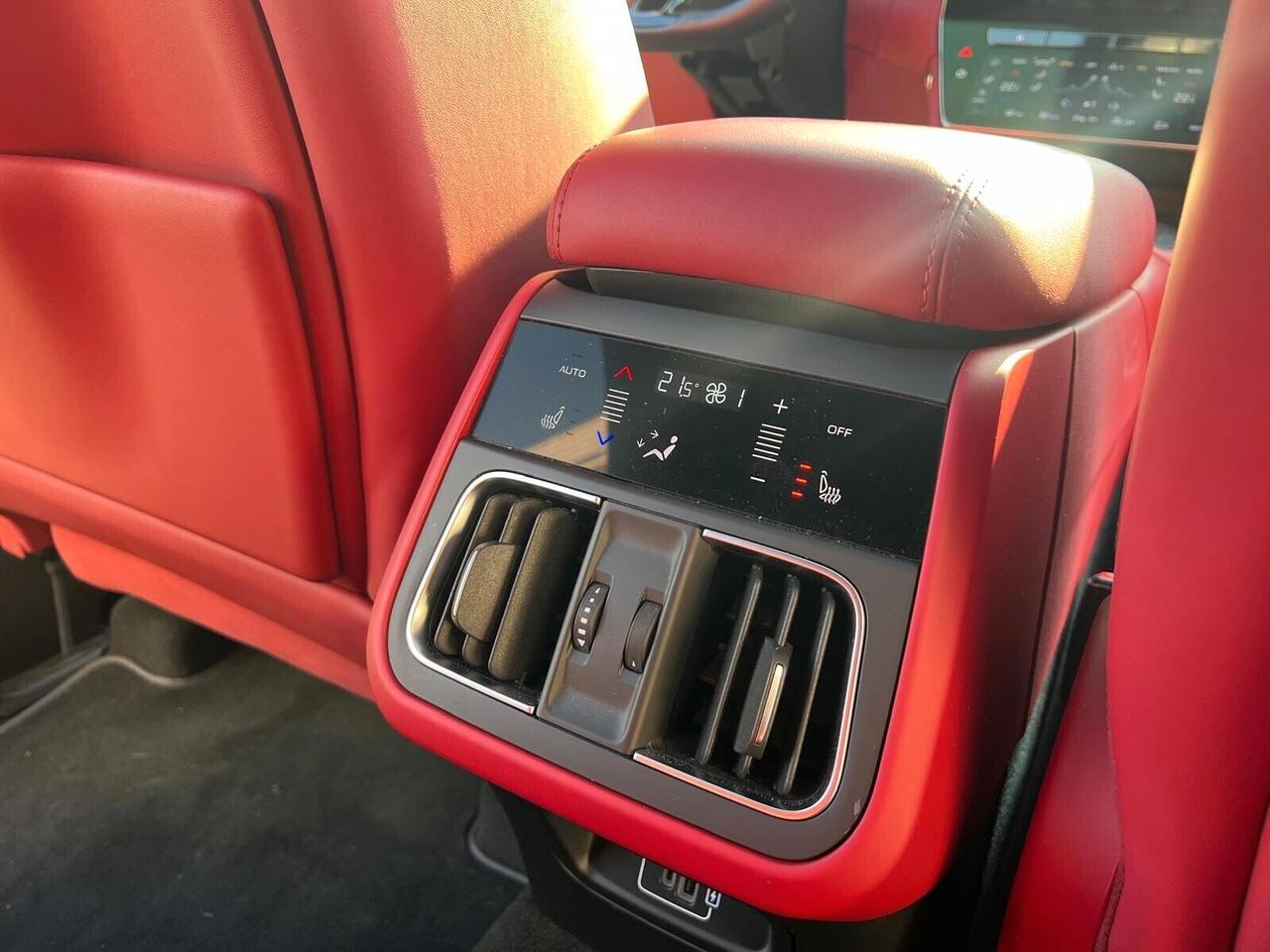 MASERATI GRECALE MHEV 330cv AWD MODENA