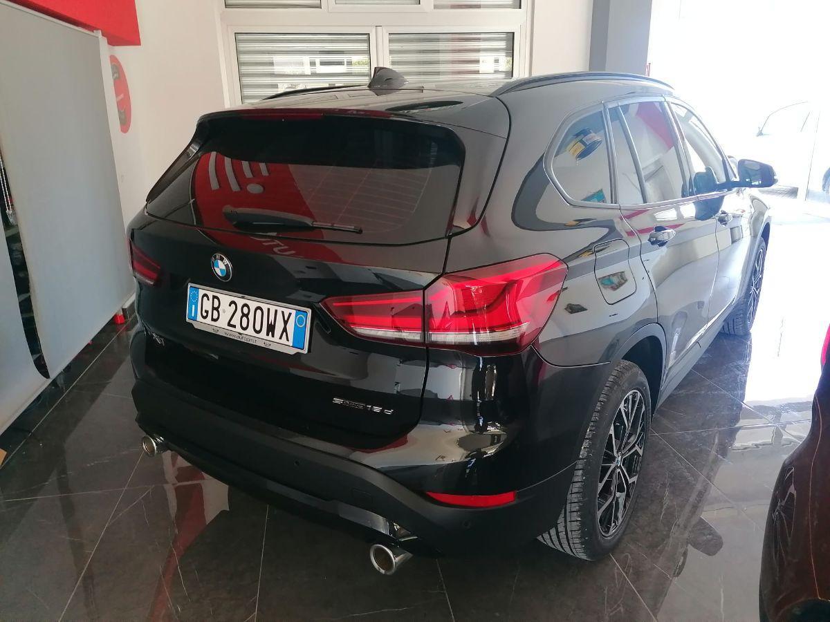 BMW - X1 - sDrive18d Business Advantage